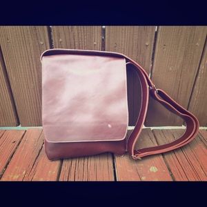 Peruzzi Italian Leather Messenger Bag